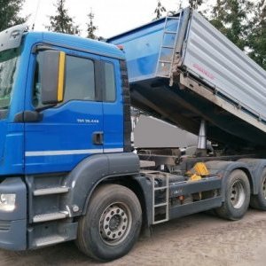 foto 8x4 MAN 37/32t tipper sail tridem EUR6