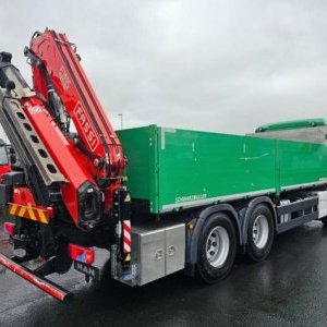 foto 6x4 MAN TGS 26.470 + FASSI 185