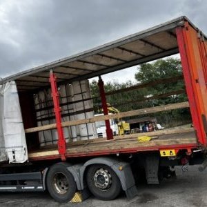 foto Eur6 BDF 7.3+7.3m MAN 6x2 +18t tandem lowdeck Fliegl/Krone