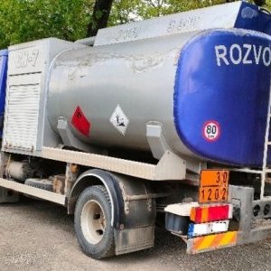 foto 6.7m3 ADR diesel tank 2x 3.350 ltr MAN 9.5t bed