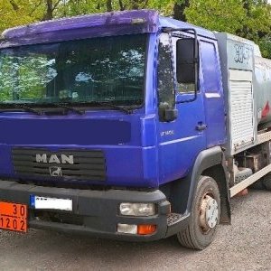 foto 6.7m3 ADR diesel tank 2x 3.350 ltr MAN 9.5t bed